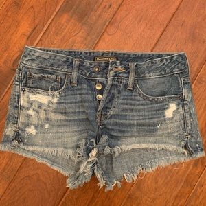 Abercrombie and Fitch high rise short size 26